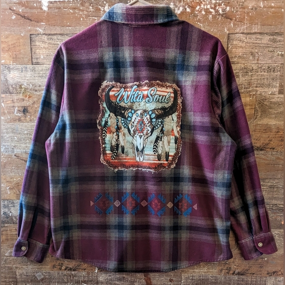 Upcycled Wild Soul W Painted Aztec Plaid Fleece like Shacket - Picture 1 of 14